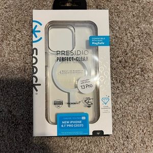 iPhone 13 Pro clear MagSafe case